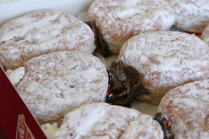 20070608donuts.jpg